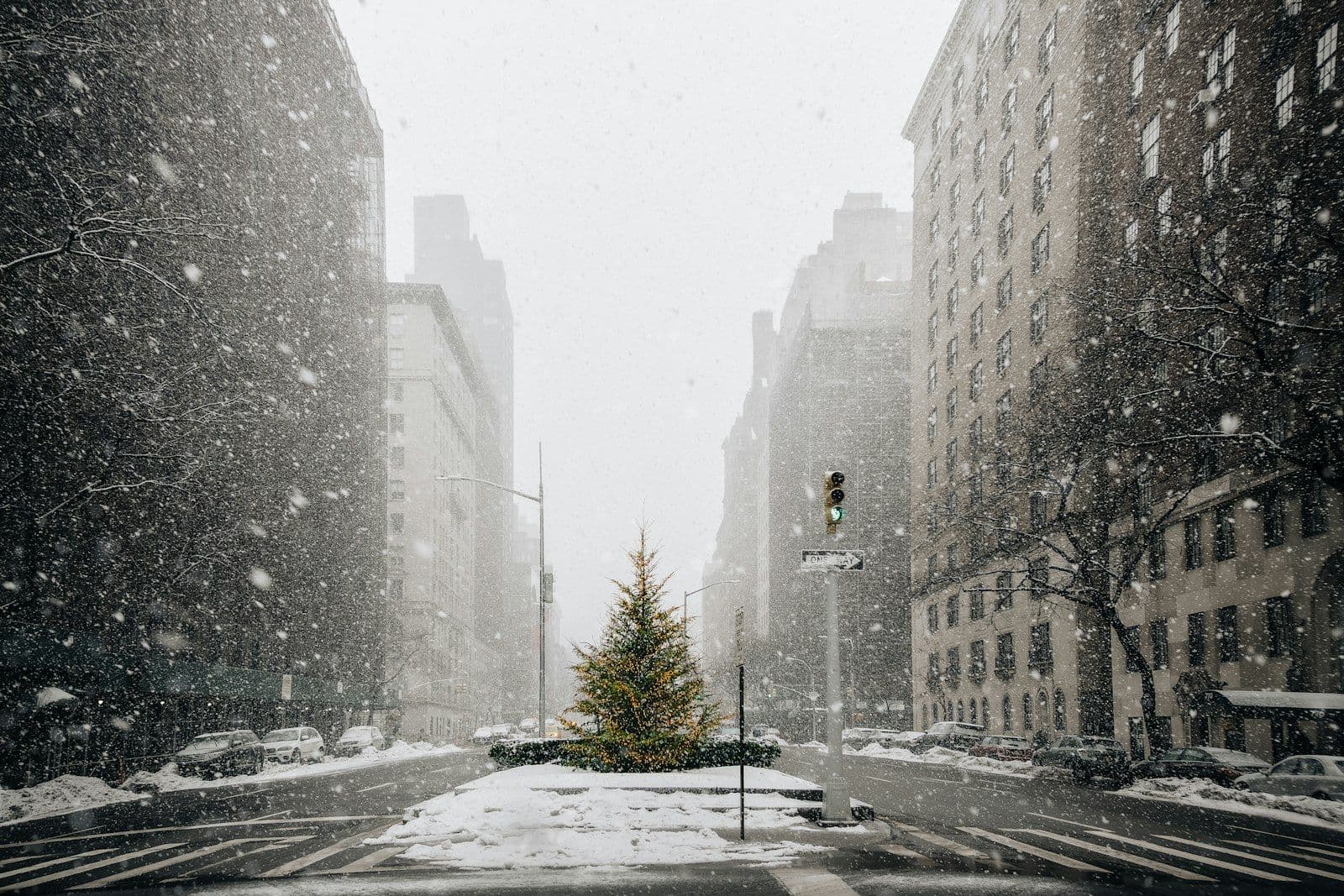 New York at Christmas 2026: Dates, 4-Day Itinerary & Tips